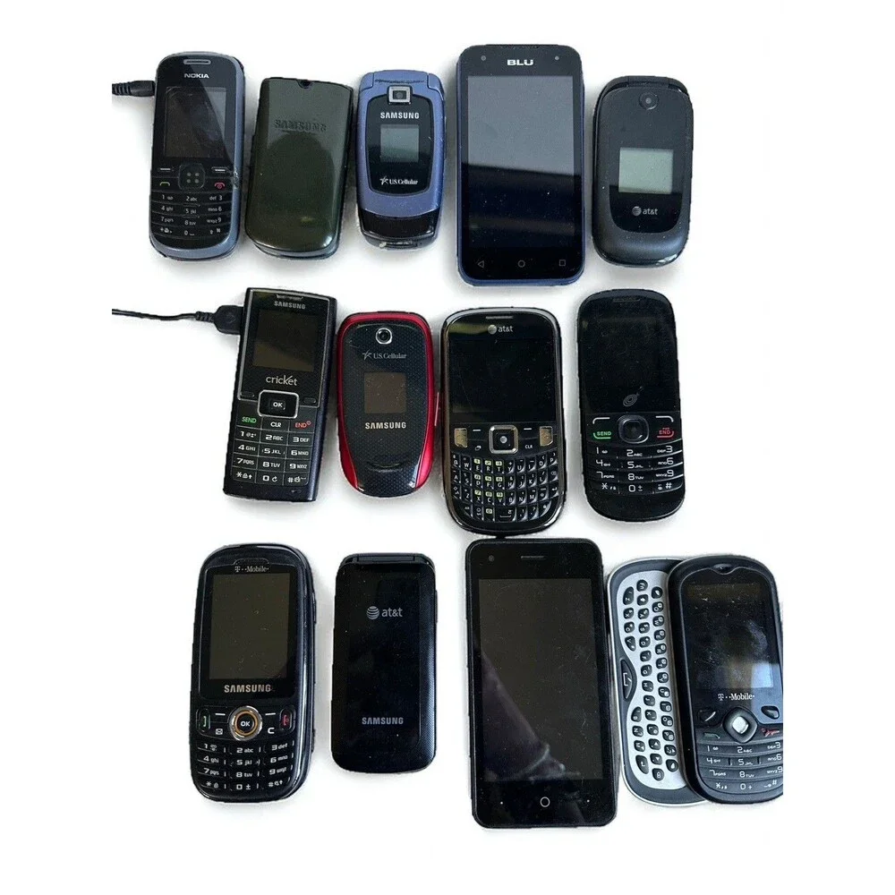 Lot of 13 Vintage Cell Phones Mixed Lot Samsung Nokia, Alcatel ZTE BLU, Sidekick